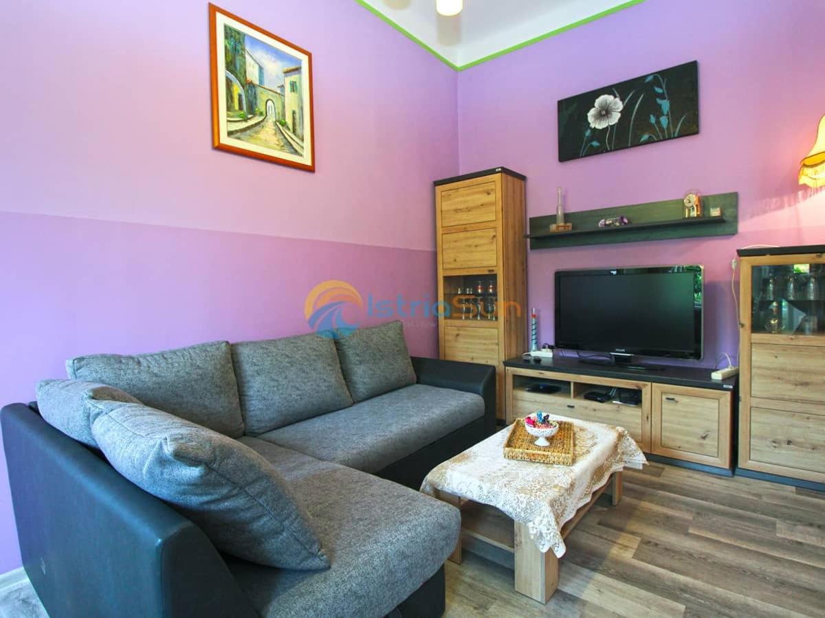 Studio Apartman Lea 普拉 外观 照片